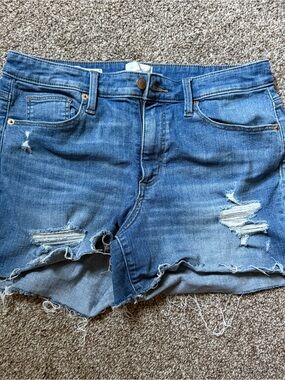 Universal Thread Distressed Blue Denim Cutoff Shorts